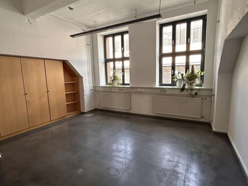 Büroansicht Einheit 83